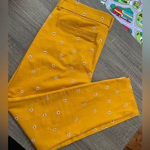 Old Navy Flower capris